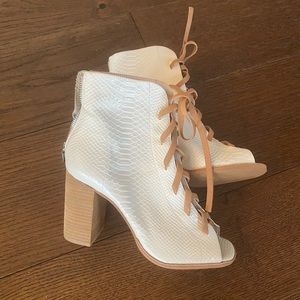 Never worn Chinese Laundry Heel Booties